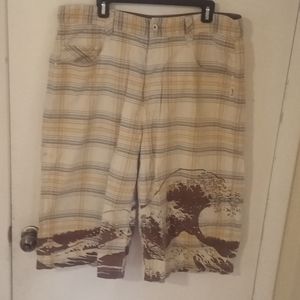 PePe Jeans Men's casual shorts. 38waist, long. Light and breezy. Unique.